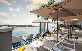 Noom Hotel Abidjan Plateau